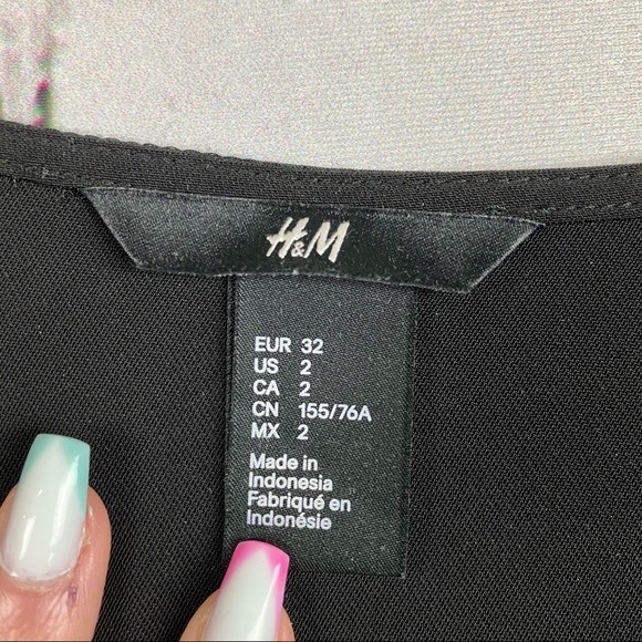 H&M Long Sleeve Black Pant V-Neck Jumpsuit 2 - Picture 6 of 10